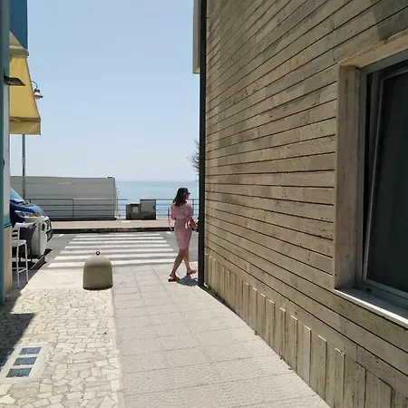 Mia Apartment *